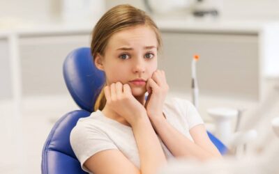 Experts have discovered that the symptoms of stress and anxiety can lead to dental problems.