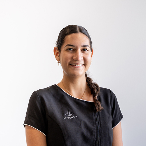 Sasha dental assistant at 123 dental